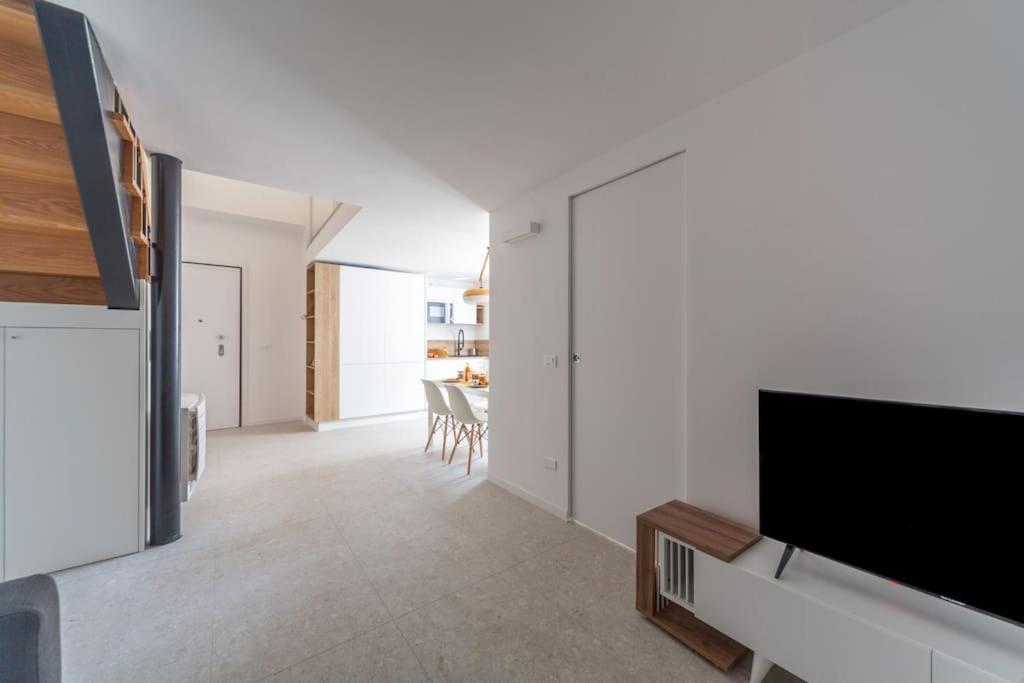 Milano Loft-Hosted By Sweetstay Экстерьер фото