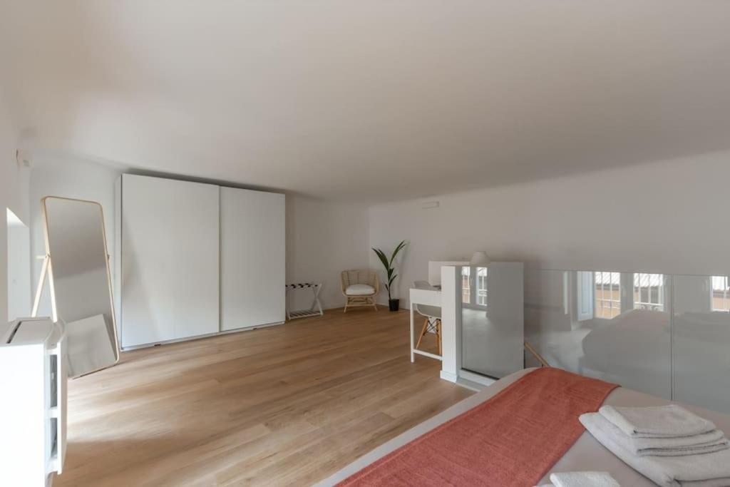 Milano Loft-Hosted By Sweetstay Экстерьер фото